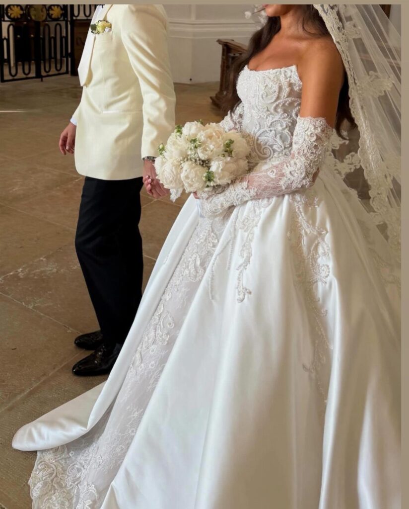 Wedding Dresses for September: 17 Ideas for Fall Brides - LetterLily ...